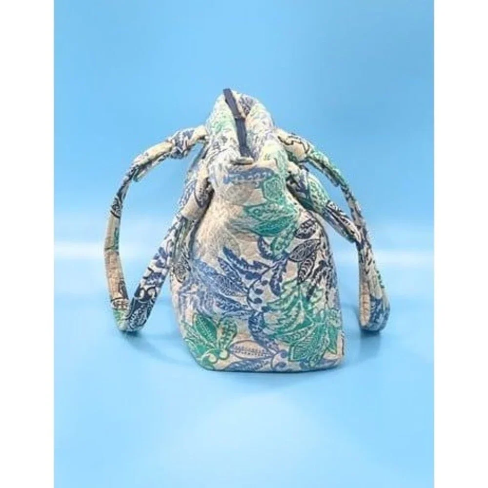 Vera Bradley Santiago Hensley Bag with Snap Close Accordion Wallet Floral